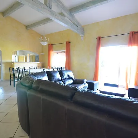 圣托佩高尔夫豪华别墅