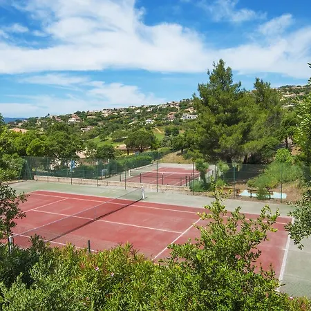 圣托佩高尔夫豪华别墅 别墅